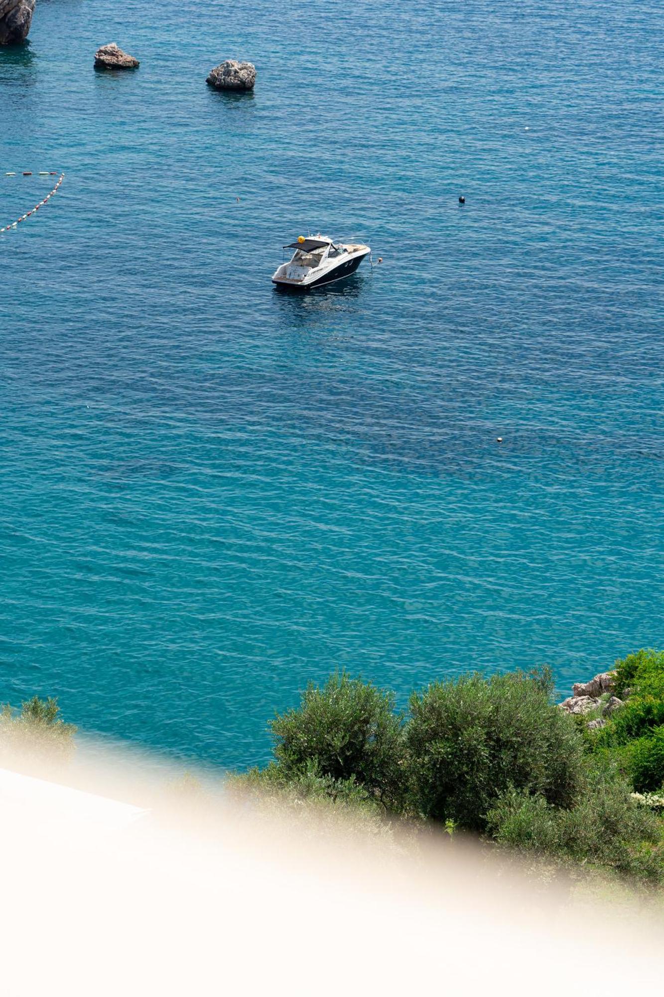 Niki Apartments Przno Sveti Stefan Eksteriør bilde